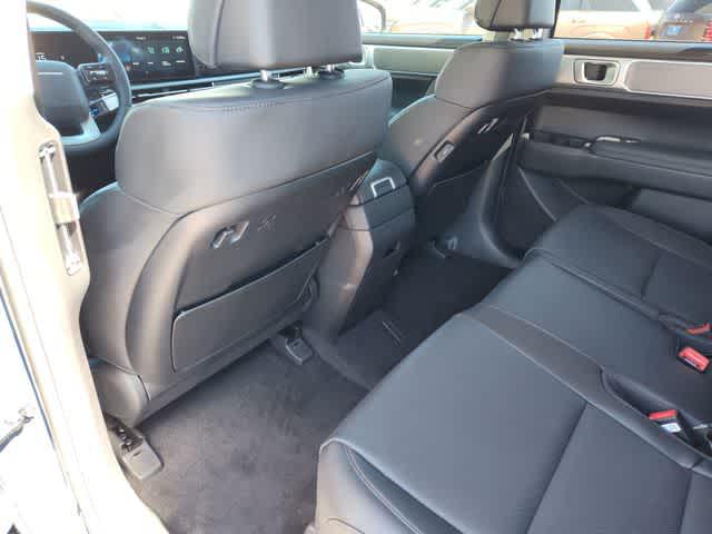 Thumbnail: 2026 Hyundai Santa Fe - 15