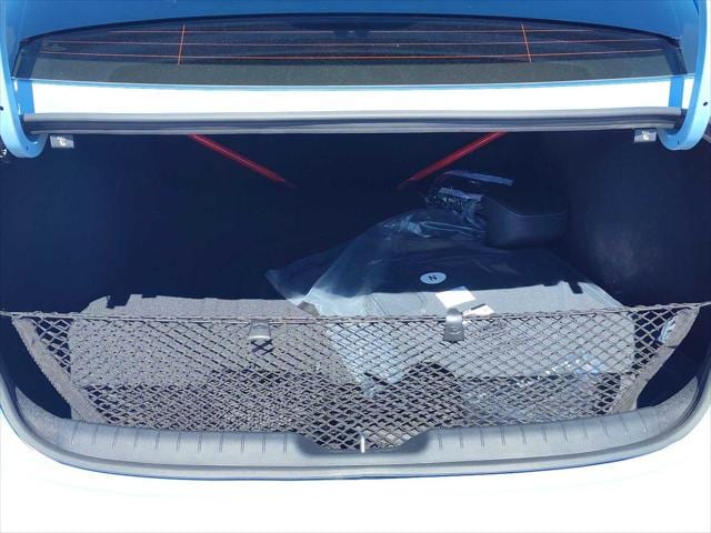 2025 Hyundai Elantra SE 26