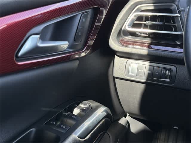 Thumbnail: 2025 Chevrolet Traverse - 18