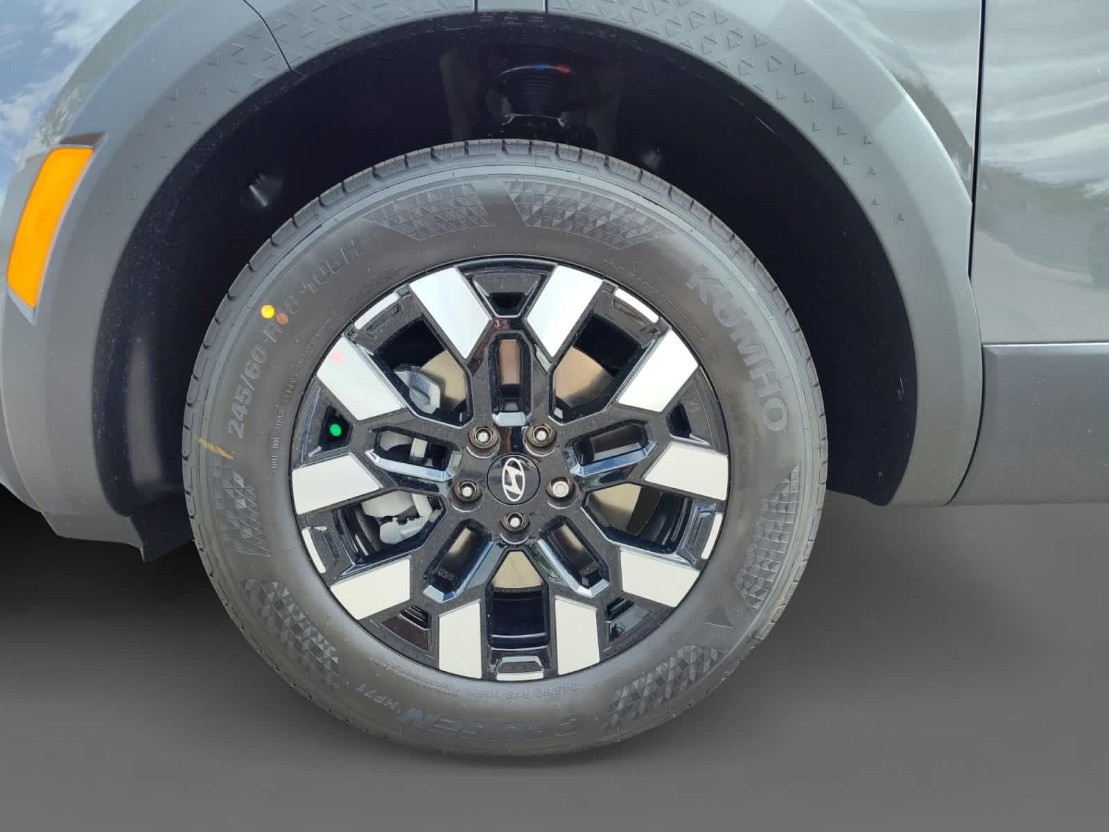 Thumbnail: 2026 Hyundai Santa Cruz - 9