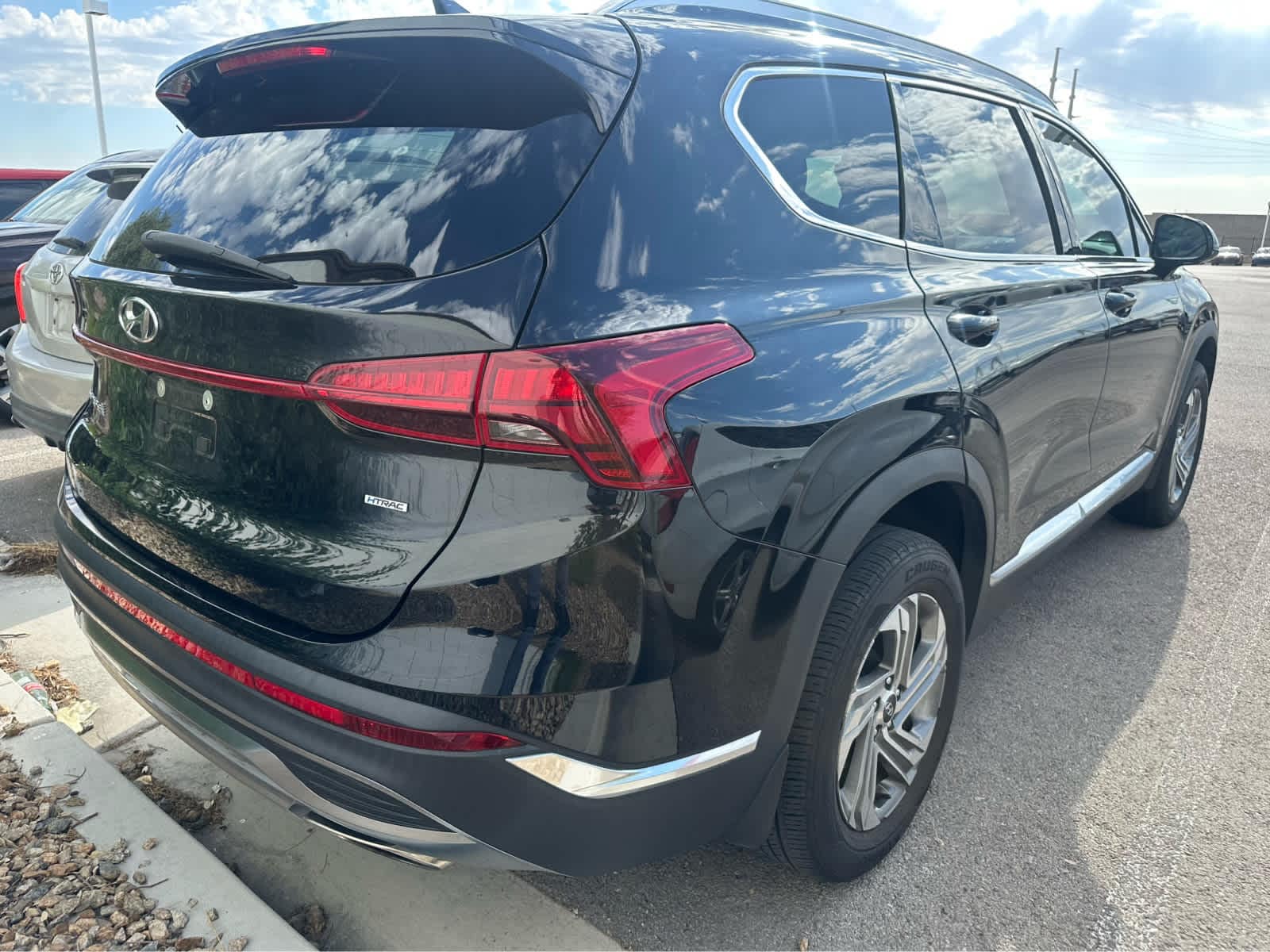 Thumbnail: 2022 Hyundai Santa Fe - 17