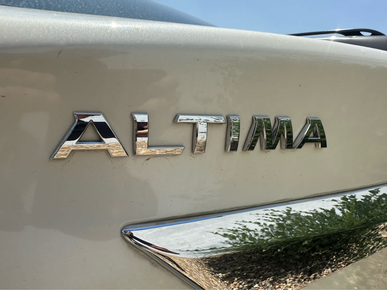 Thumbnail: 2015 Nissan Altima - 10
