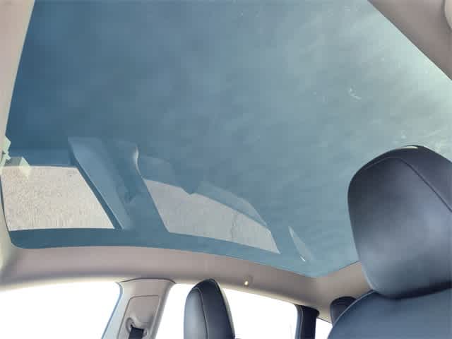 Thumbnail: 2020 Tesla Model Y - 17