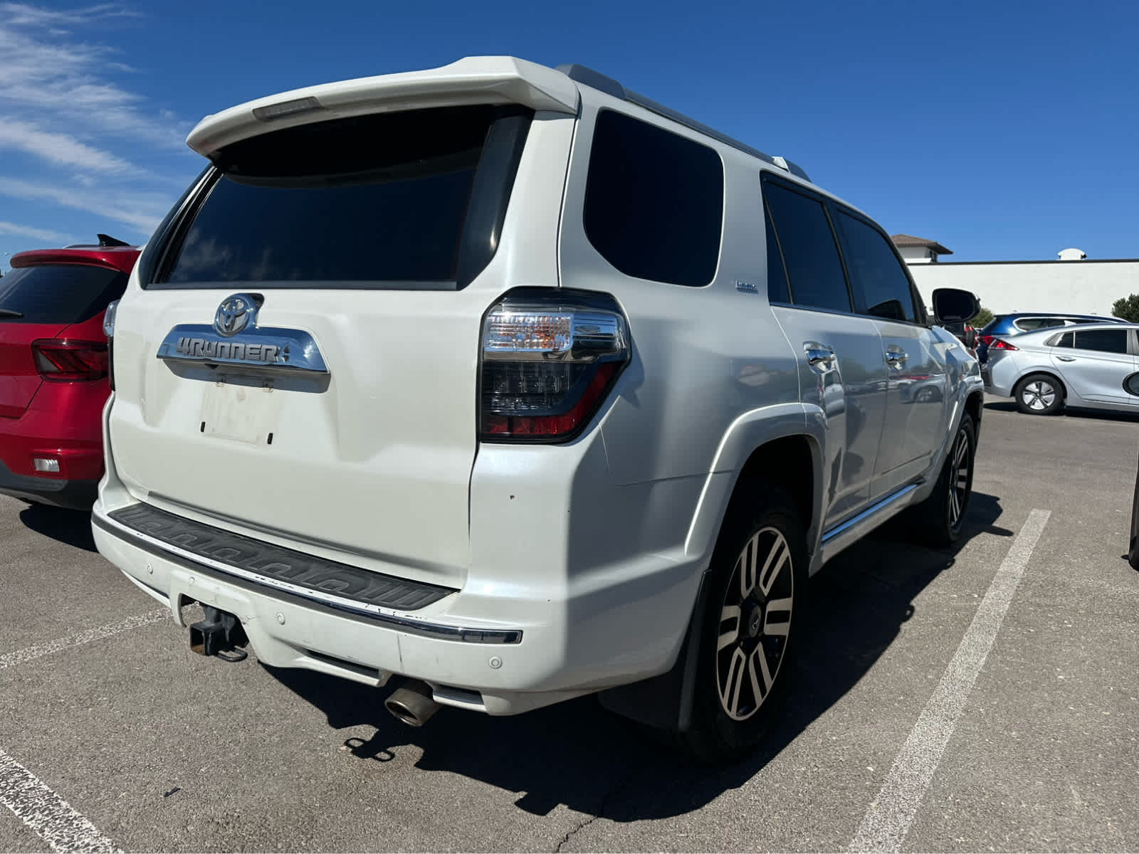 Thumbnail: 2016 Toyota 4Runner - 10