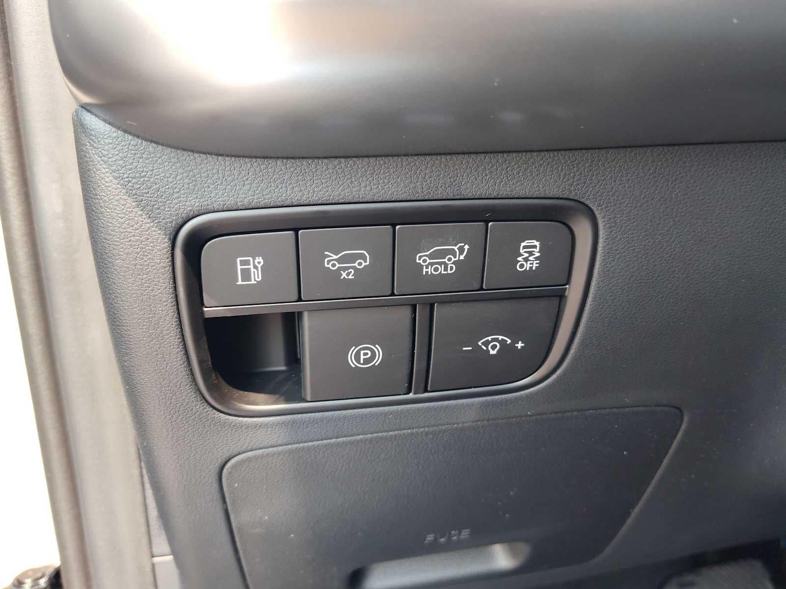 Thumbnail: 2026 Hyundai Ioniq - 14