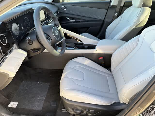 Thumbnail: 2026 Hyundai Elantra - 13