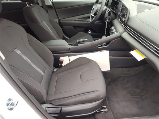 Thumbnail: 2026 Hyundai Elantra - 18