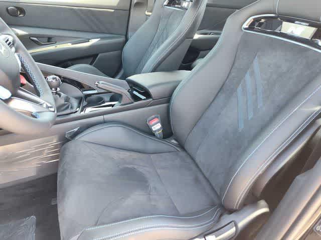 Thumbnail: 2025 Hyundai Elantra - 14