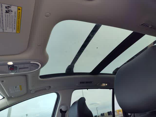 Thumbnail: 2026 Hyundai Ioniq - 17