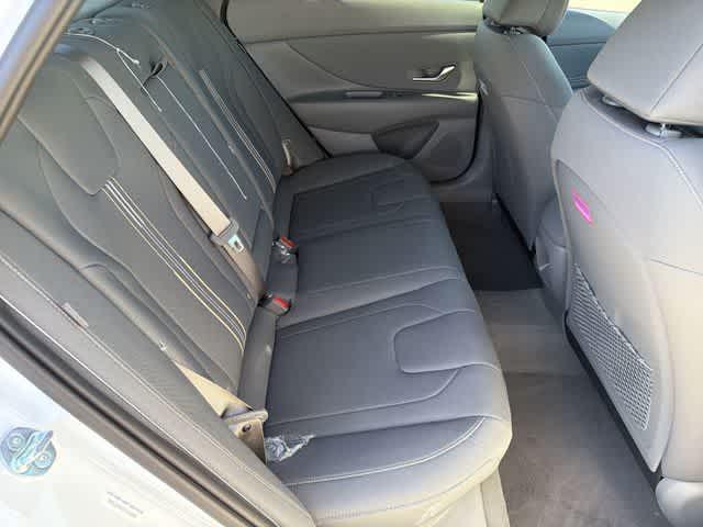 Thumbnail: 2026 Hyundai Elantra - 18