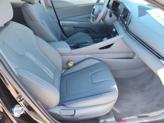 Thumbnail: 2026 Hyundai Elantra - 19