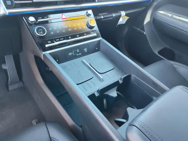 2026 Hyundai Santa Fe Limited - Photo 21
