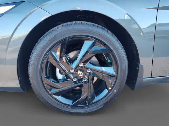Thumbnail: 2026 Hyundai Elantra - 10