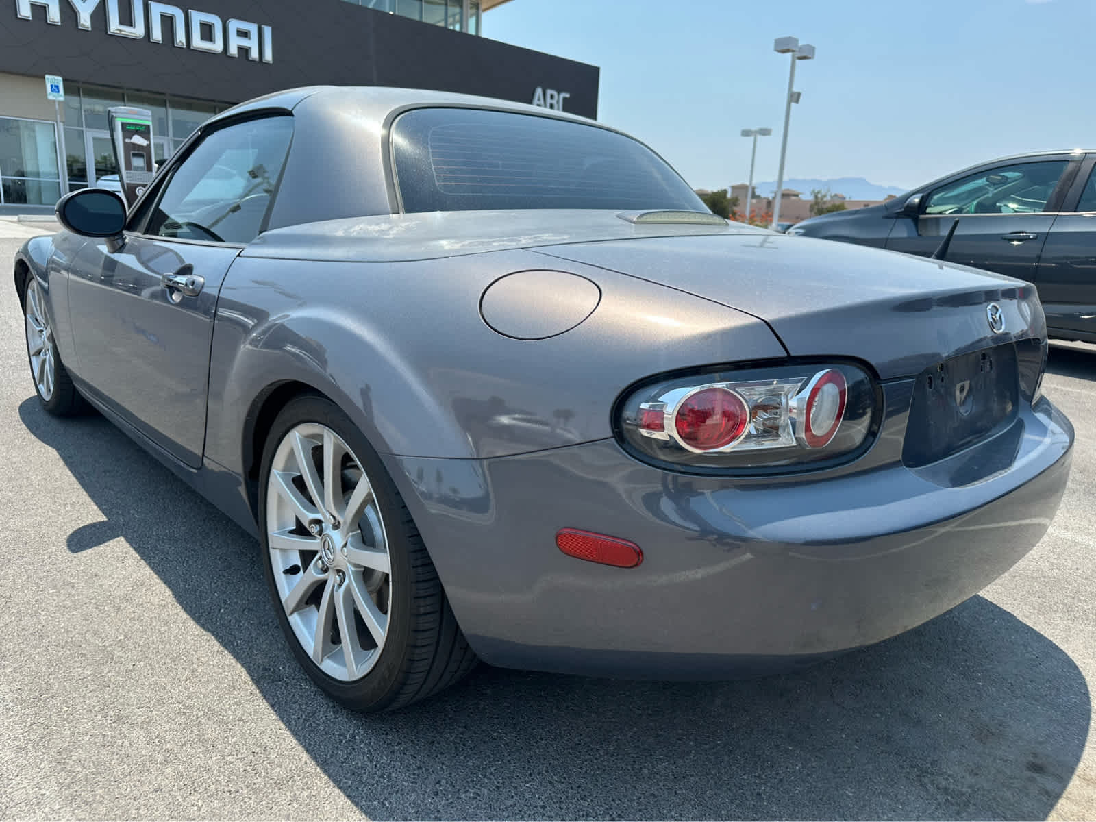 Thumbnail: 2007 Mazda MX-5 Miata - 8