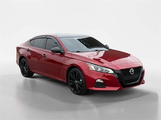 Thumbnail: 2021 Nissan Altima - 14