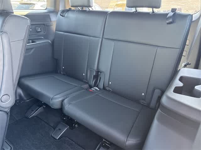 Thumbnail: 2025 Hyundai Santa Fe - 8