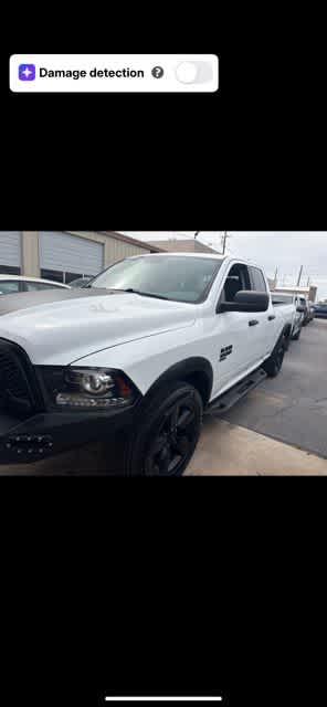 Thumbnail: 2020 RAM 1500 Classic - 2