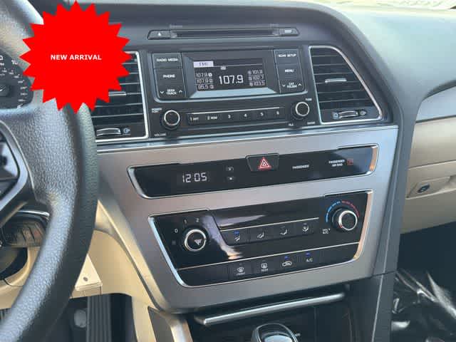 Thumbnail: 2017 Hyundai Sonata - 20