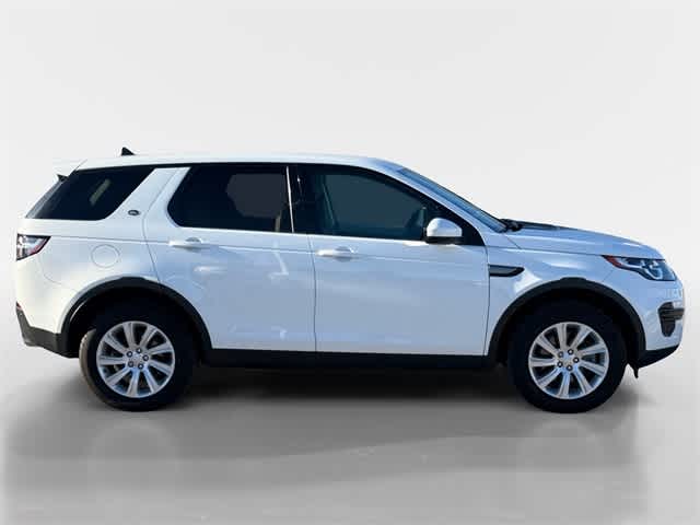 Thumbnail: 2016 Land Rover Discovery Sport - 12