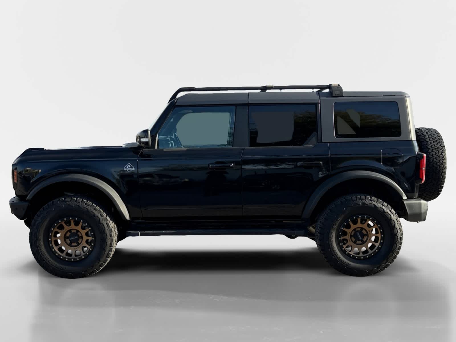 Thumbnail: 2022 Ford Bronco - 2