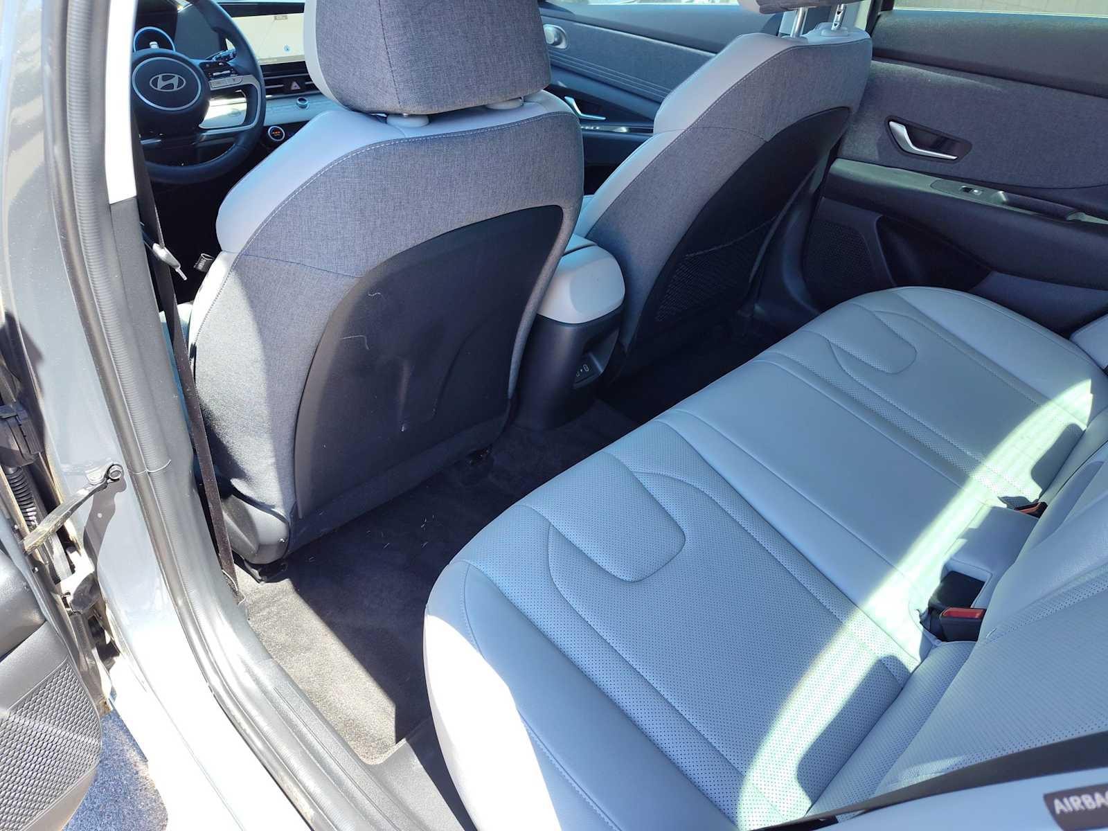 Thumbnail: 2024 Hyundai Elantra - 15