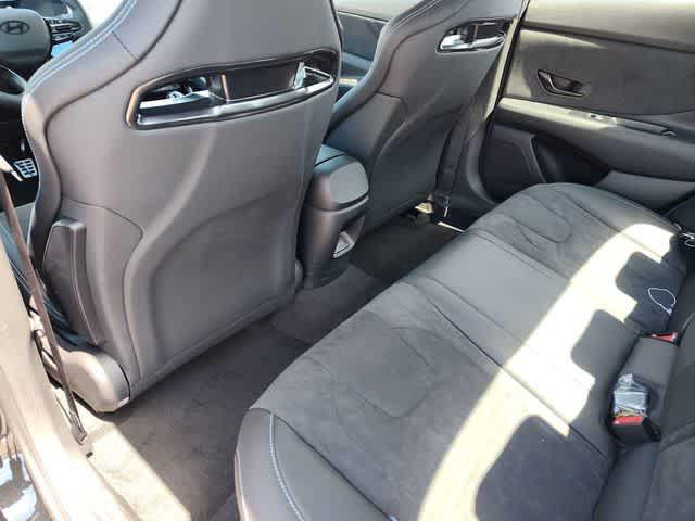 Thumbnail: 2025 Hyundai Elantra - 16