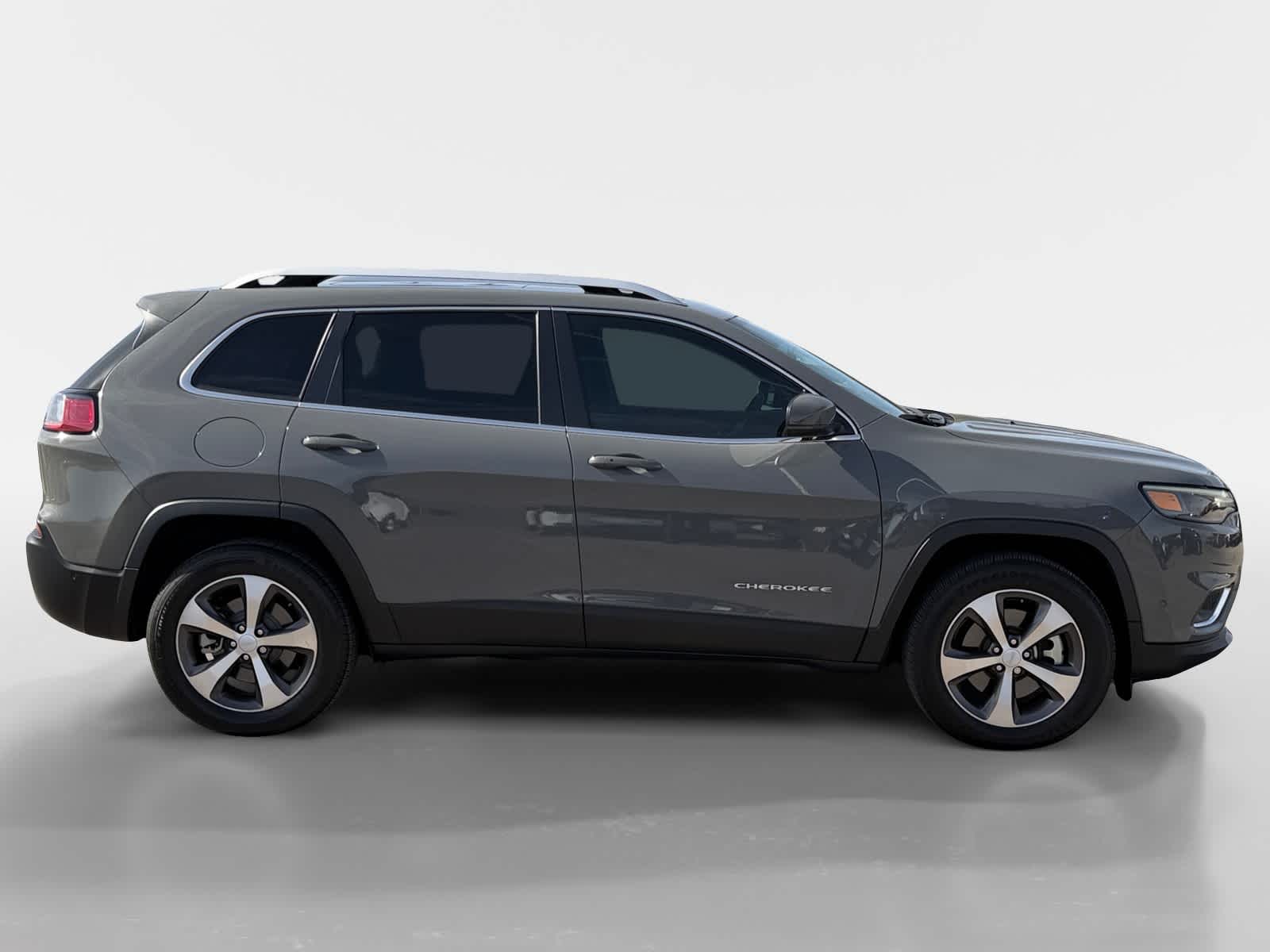 Thumbnail: 2021 Jeep Cherokee - 6