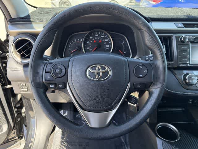 Thumbnail: 2015 Toyota RAV4 - 20