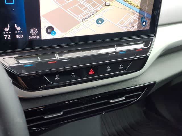 Thumbnail: 2023 Volkswagen ID.4 - 16