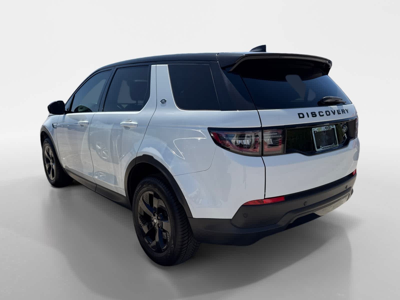 Thumbnail: 2022 Land Rover Discovery Sport - 4