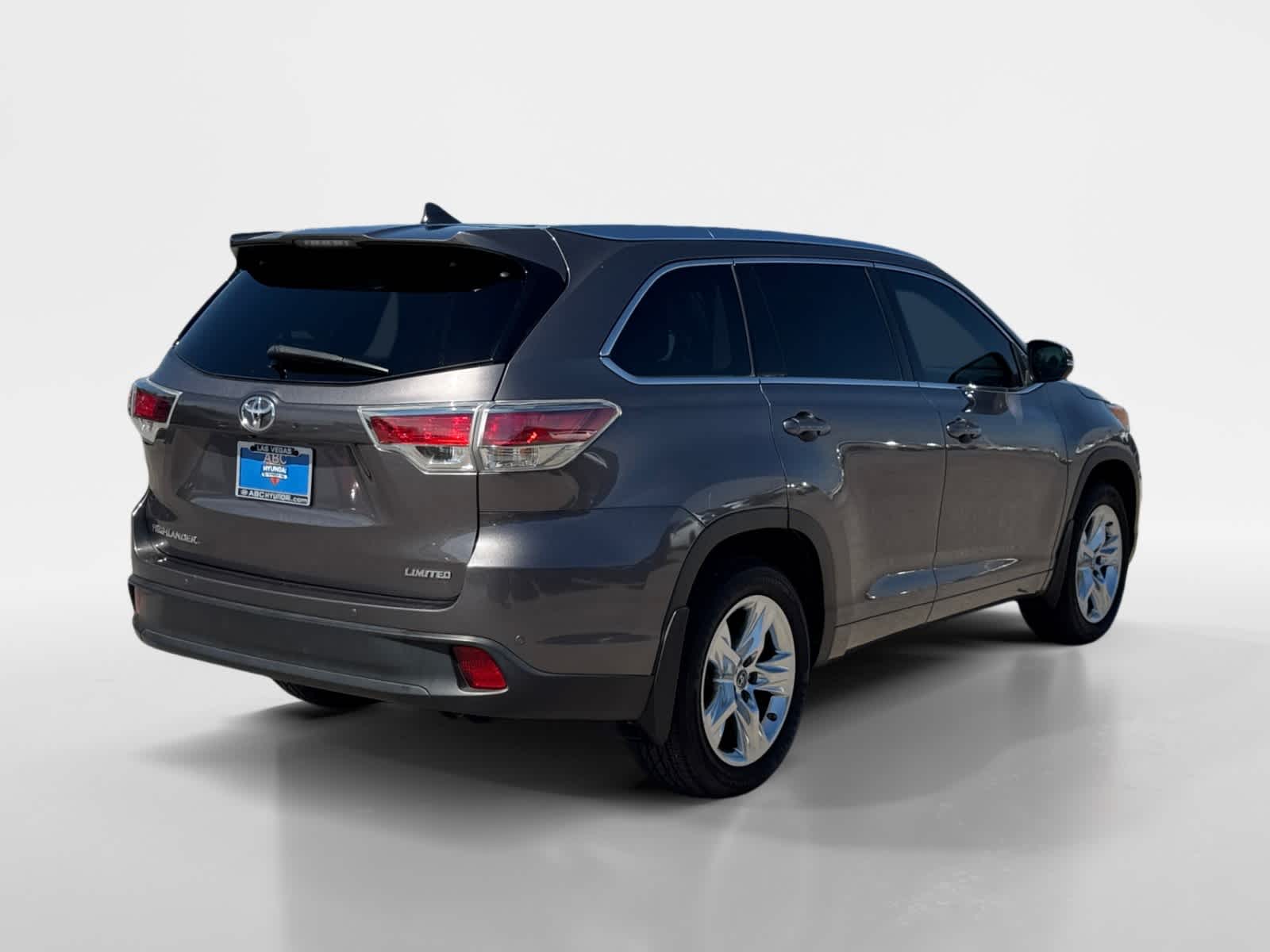 Thumbnail: 2016 Toyota Highlander - 5