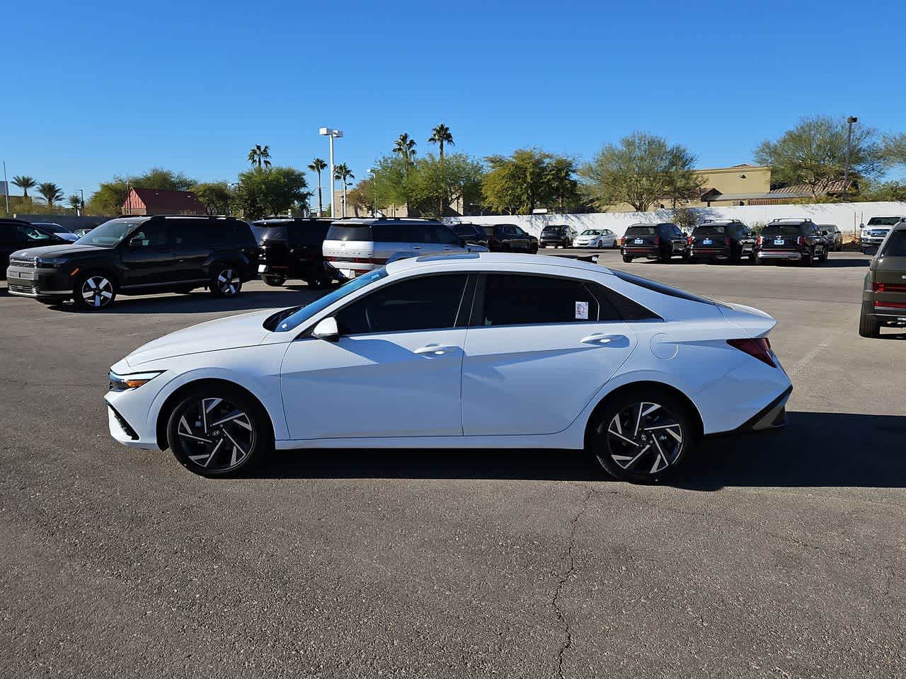 Thumbnail: 2025 Hyundai Elantra - 3