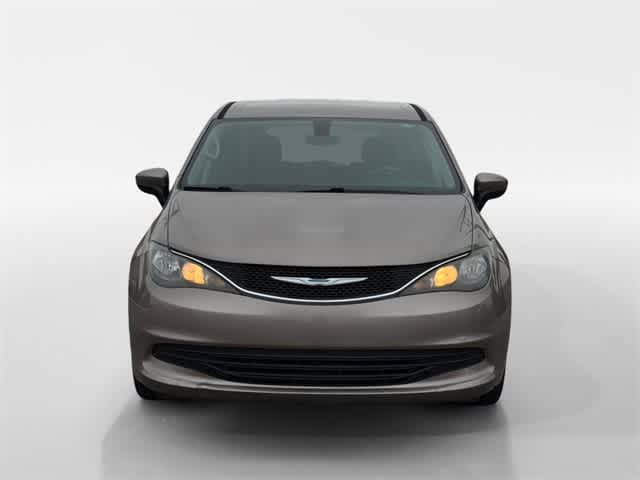 Thumbnail: 2017 Chrysler Pacifica - 14