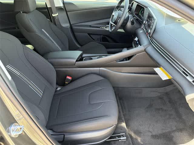 Thumbnail: 2026 Hyundai Elantra - 18