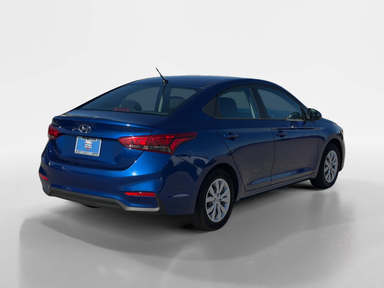 Thumbnail: 2021 Hyundai Accent - 5