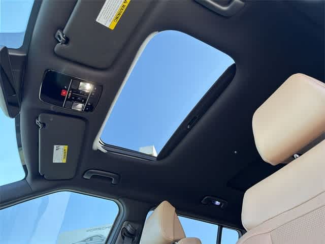 Thumbnail: 2024 Hyundai Santa Fe - 17