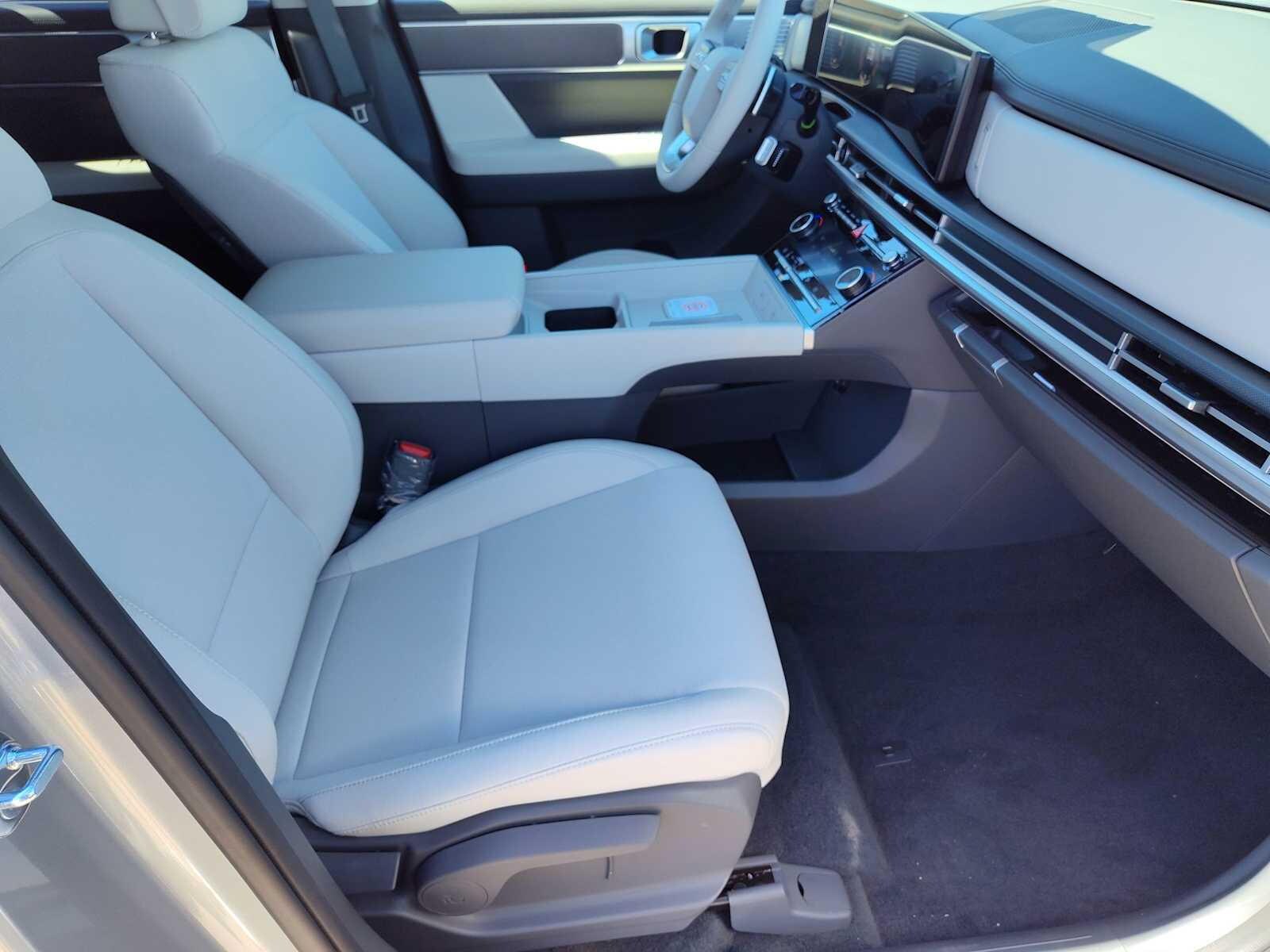 Thumbnail: 2026 Hyundai Santa Fe - 18