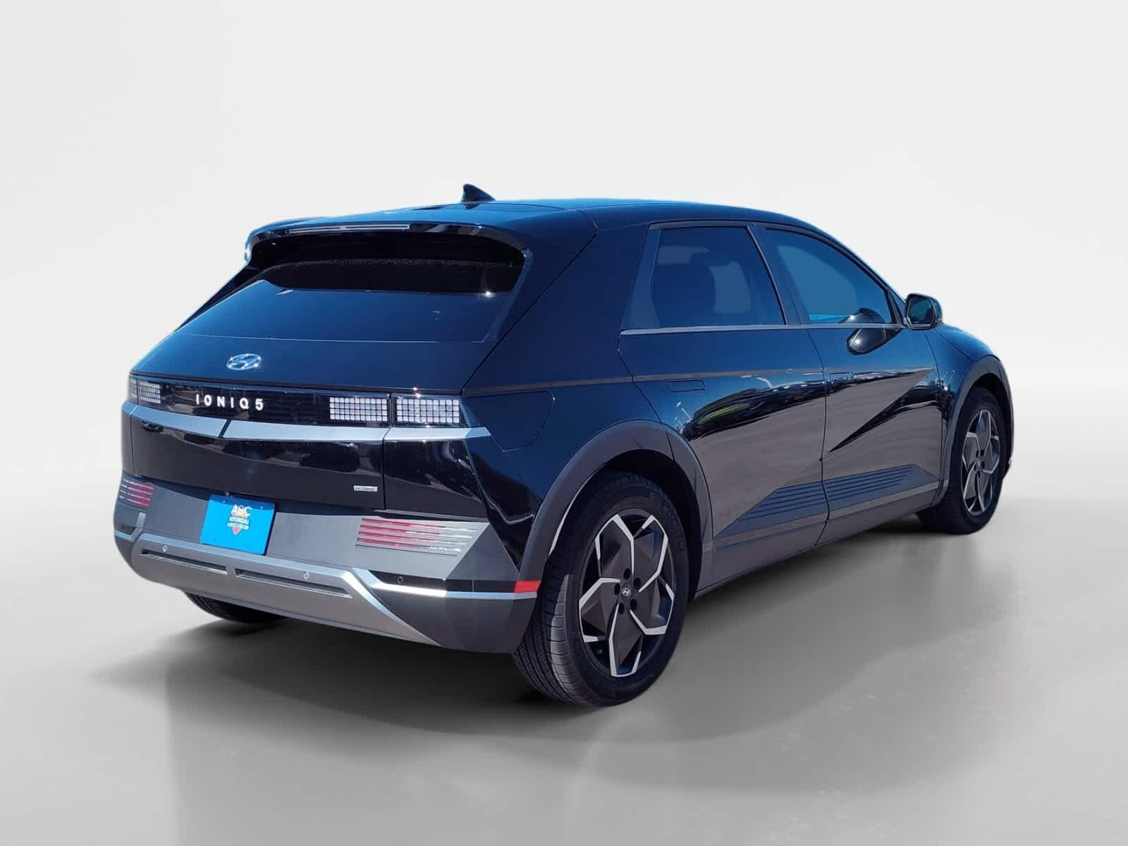Thumbnail: 2023 Hyundai Ioniq 5 - 5