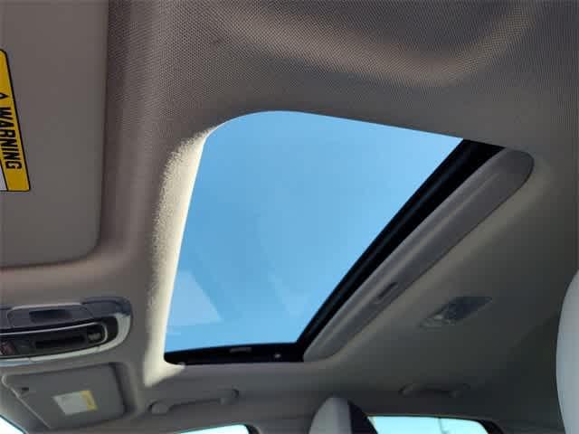 Thumbnail: 2026 Hyundai Elantra - 17