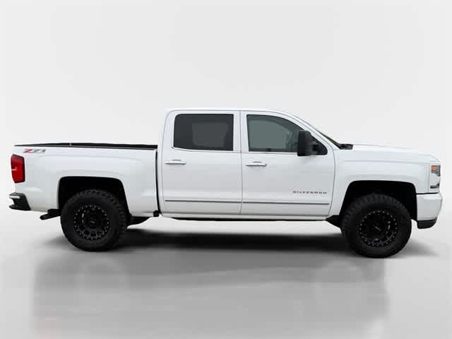Thumbnail: 2017 Chevrolet Silverado 1500 - 14