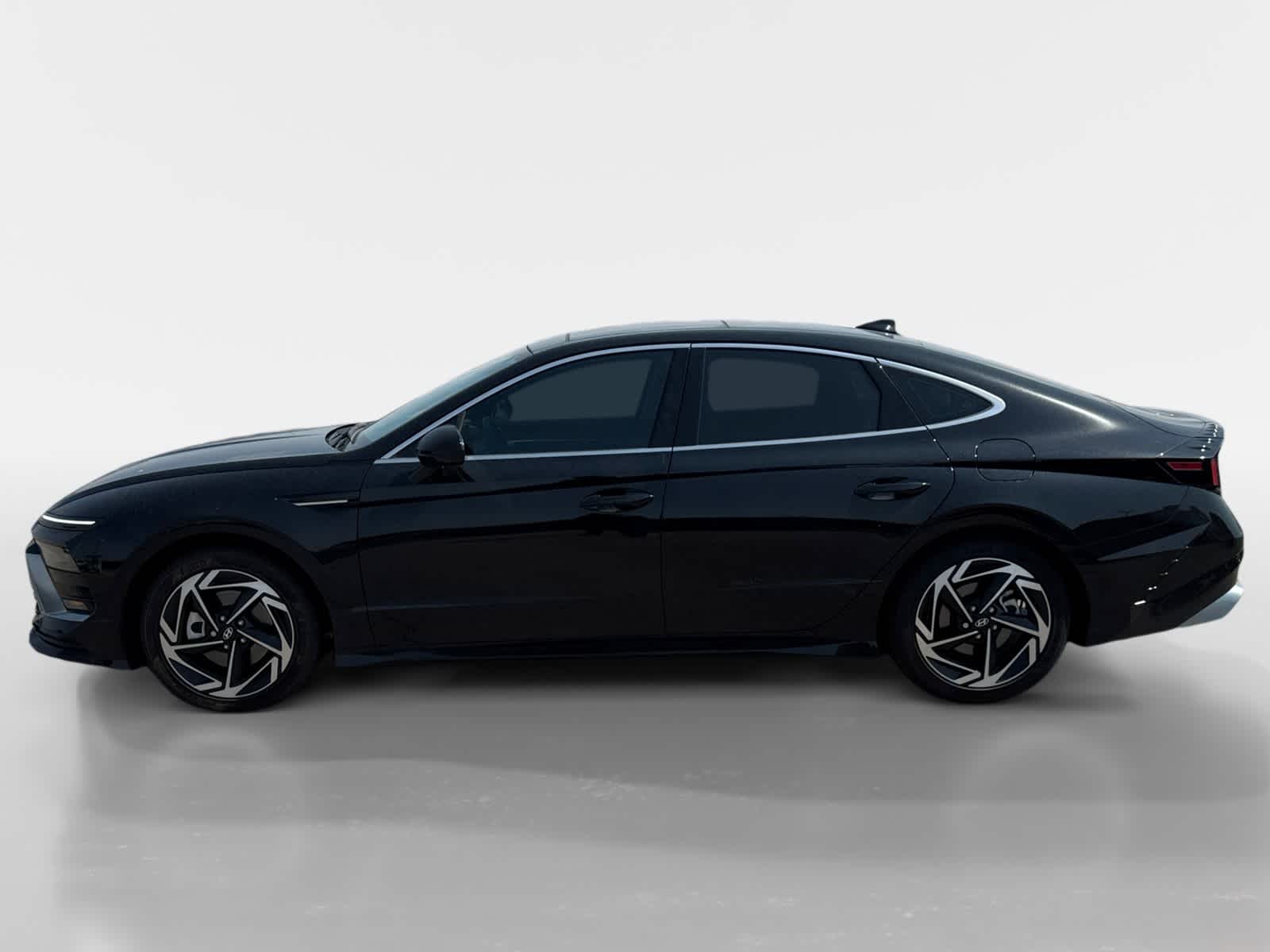 2024 Hyundai Sonata SEL Convenience photo 2
