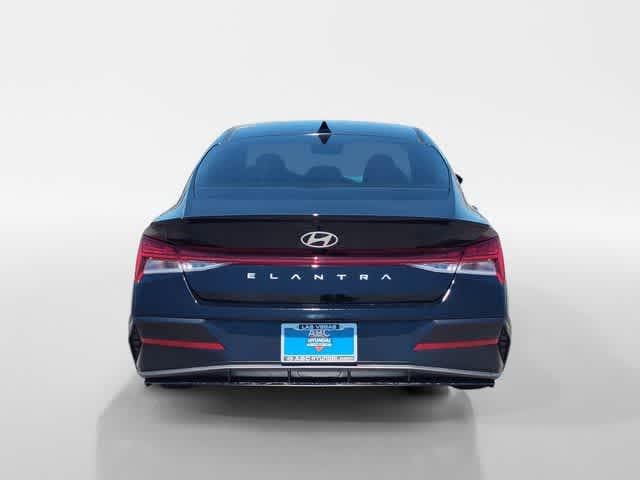 Thumbnail: 2026 Hyundai Elantra - 4