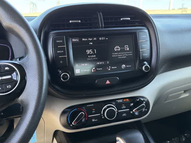 Thumbnail: 2023 Kia Soul - 20