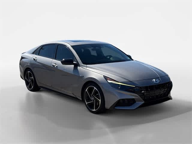 Thumbnail: 2022 Hyundai Elantra - 15