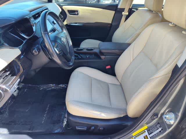 Thumbnail: 2013 Toyota Avalon - 11