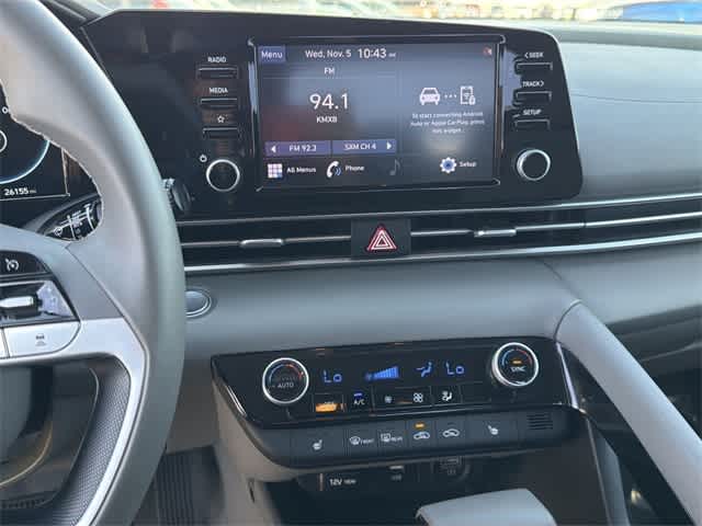 Thumbnail: 2022 Hyundai Elantra - 20