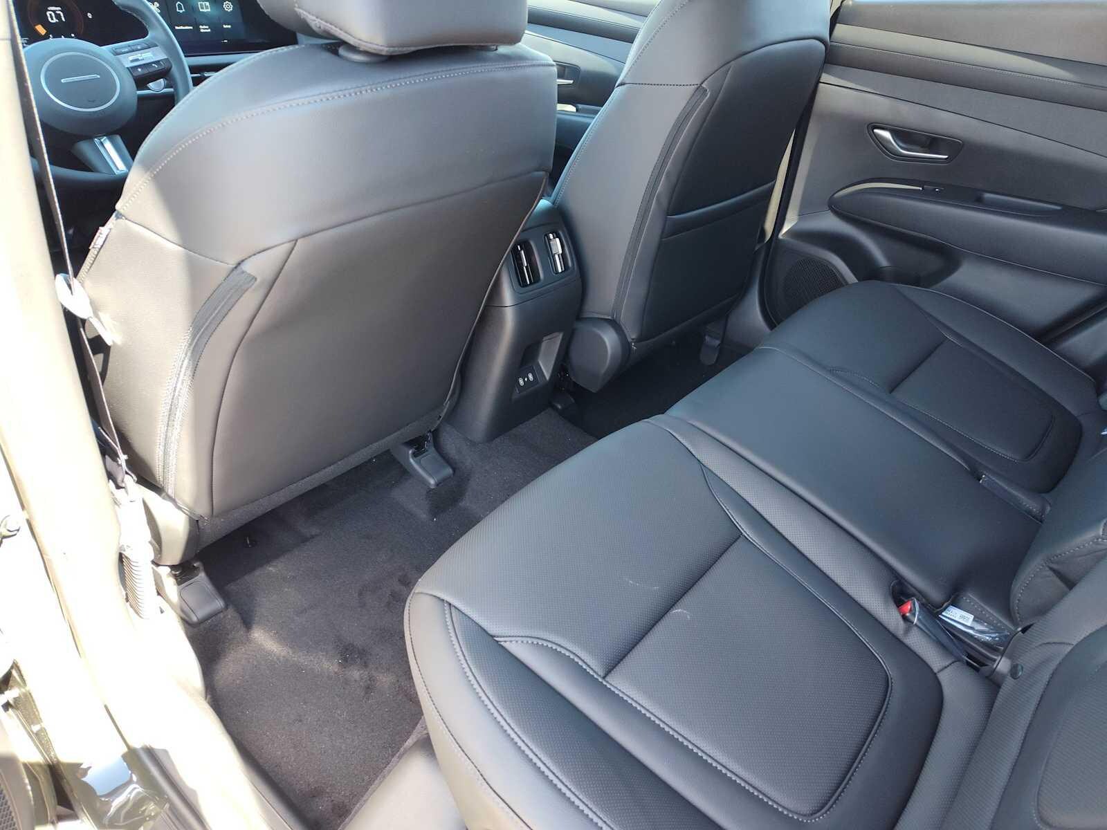 Thumbnail: 2025 Hyundai Tucson - 14