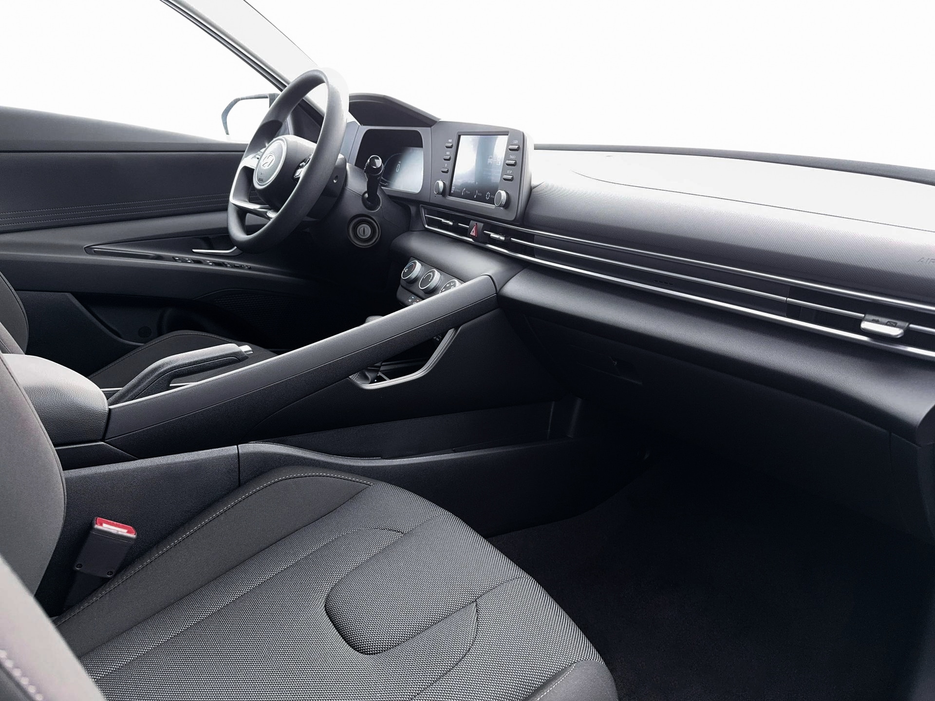 Thumbnail: 2026 Hyundai Elantra - 15