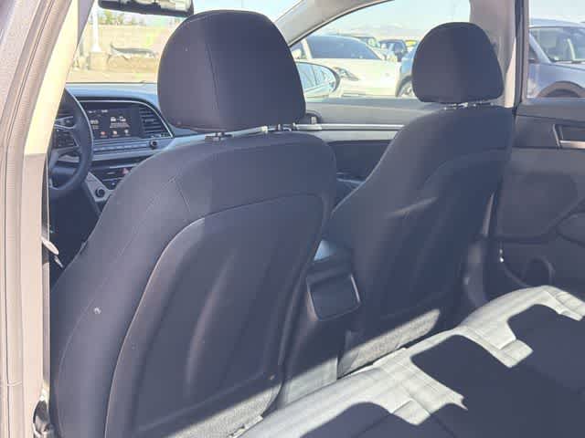 Thumbnail: 2018 Hyundai Elantra - 16