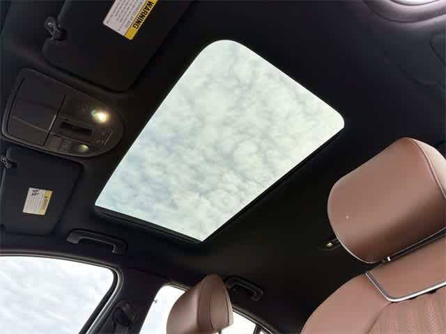 Thumbnail: 2021 Genesis G70 - 16